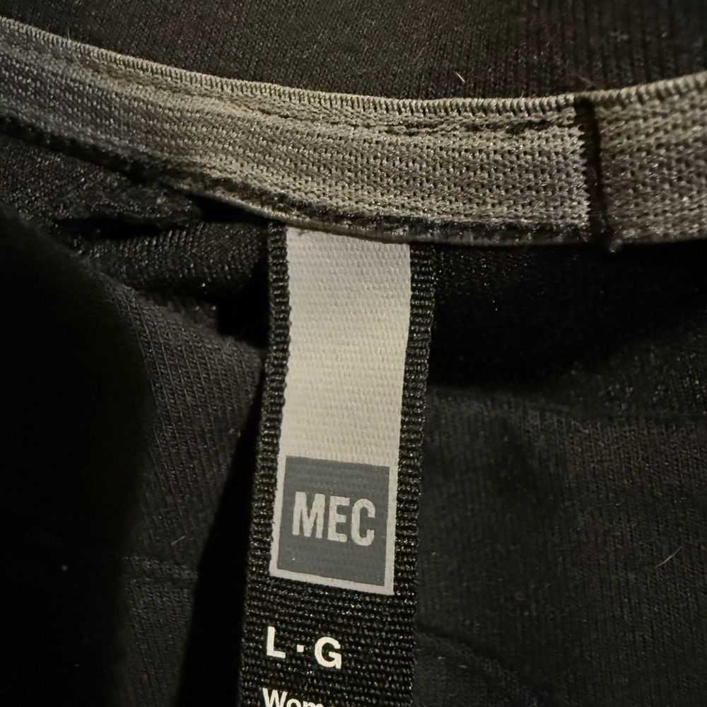 Mac - Black Crewneck Sweatshirt - Picture 3 of 4